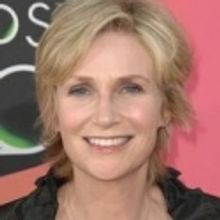 Jane Lynch, Henry Winkler and Jane Fonda Set for Barnes and Noble Appearances
