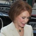 FREEZE FRAME: Mary Tyler Moore Greets Fans at 'Broadway Barks Lucky 13'