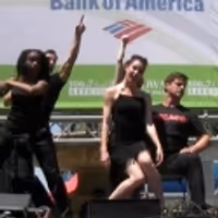 TV: Christopher Sieber, Nikka Graff Lanzarone and CHICAGO Play Broadway in Bryant… Video