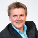 Aled Jones to Host Dress Circle Benefit, August 7