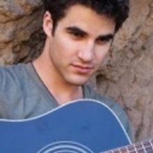Darren Criss Now Set to Follow Daniel Radcliffe in HOW TO SUCCEED IN BUSINESS…
