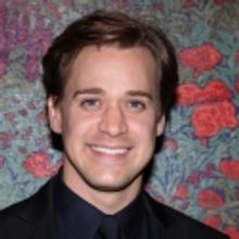 T.R. Knight Returning to LAW & ORDER: SVU