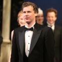 Julian Ovenden Departs DEATH TAKES A HOLIDAY; Kevin Earley to Complete Limited…