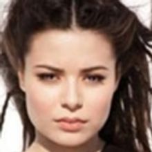 Miranda Cosgrove to Perform at Eagle River Pavillion, 8/16