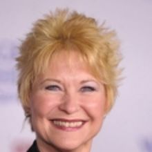BWW Interviews: Dee Wallace Defines Bright Light For Her Life and For Yours