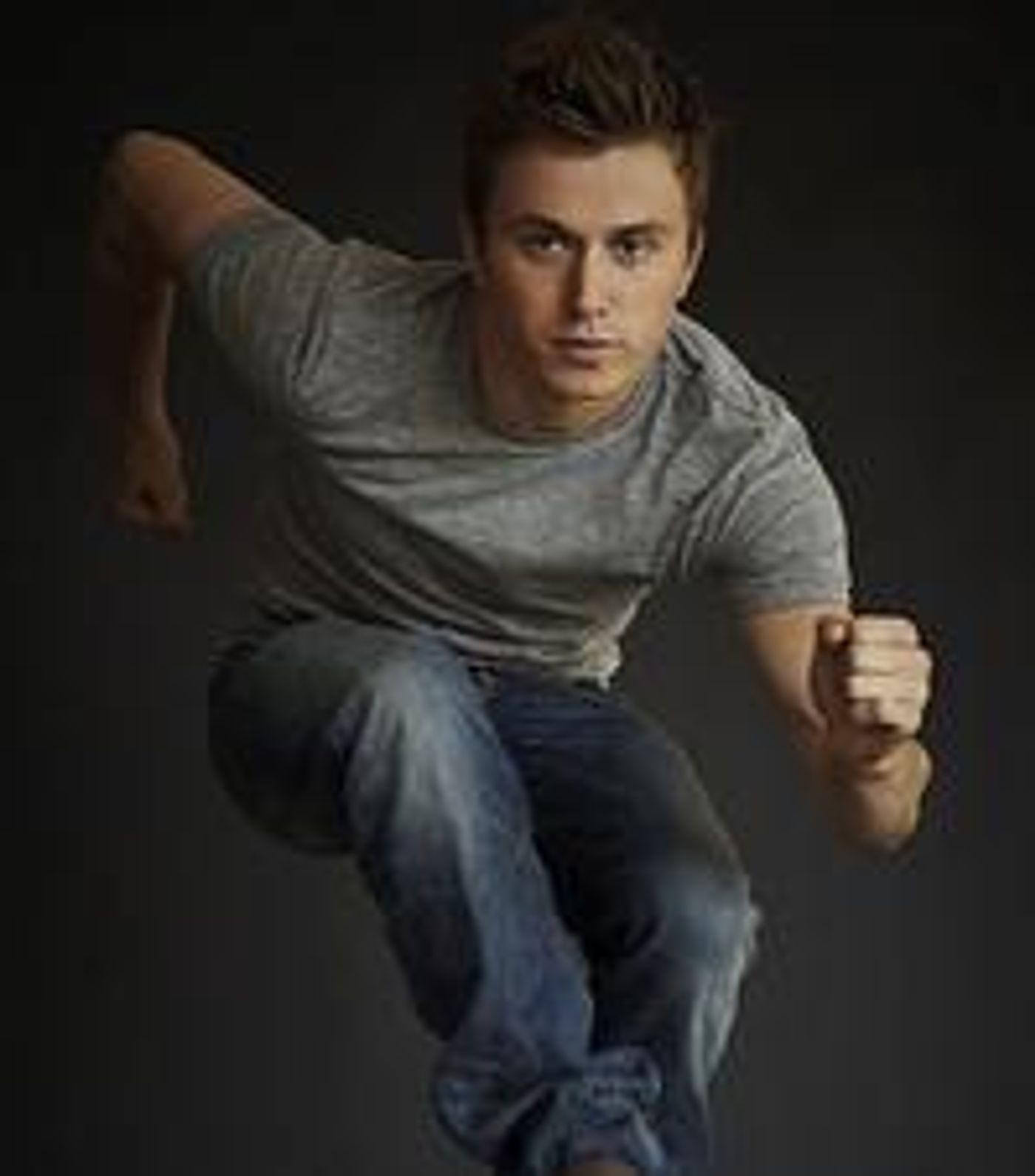 Photo_Flash_Introducing_FOOTLOOSEs_Kenny_Wormald_20000101 Photo_Flash_Introducing_FOOTLOOSEs_Kenny_Wormald_20000101