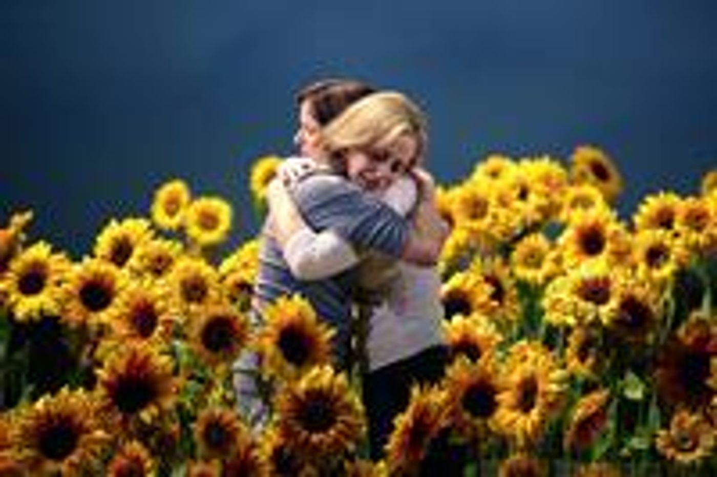 Photo_Coverage_DO_NOT_LIVE_Photo_Coverage_First_Look_at_Calendar_Girls_in_Toronto_20000101