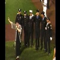 STAGE TUBE: Liza Minnelli Sings 'New York, New York' in 2001 Video