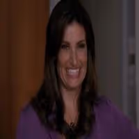 STAGE TUBE: First Look at Idina Menzel's Return to GLEE! Video