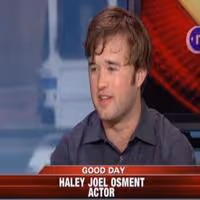 STAGE TUBE: Haley Joel Osment Talks Philadelphia Theatre Company's RED Video