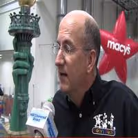 STAGE TUBE: First Look at 2011 Macy's Parade Floats Video