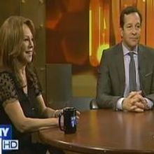 STAGE TUBE: Marlo Thomas & Steve Guttenberg Visit ON STAGE