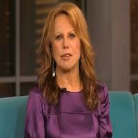 STAGE TUBE: Marlo Thomas Talks RELATIVELY SPEAKING on THE VIEW