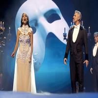 STAGE TUBE: Nicole Scherzinger and PHANTOM OF THE OPERA Stars at the Royal Variety… Video