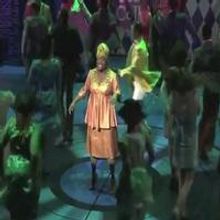 STAGE TUBE: First Look at Signature Theatre's HAIRSPRAY!