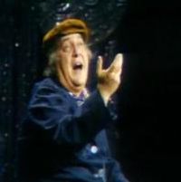 STAGE TUBE: On This Day 12/28 - FIDDLER ON THE ROOF Video