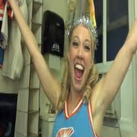 STAGE TUBE: The Cast of LYSISTRATA JONES Shares New Year's Greetings and Resolutions! Video