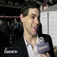 STAGE TUBE: Jeremy Jordan Talks JOYFUL NOISE! Video