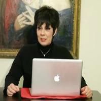 STAGE TUBE: Christine Pedi Creates 'Sh*t Liza Minnelli Says'