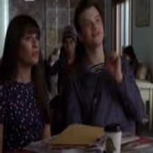 STAGE TUBE: Sneak Peek from GLEE's Winter Finale!