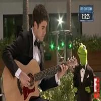 STAGE TUBE: Darren Criss & Kermit the Frog Perform a Duet!