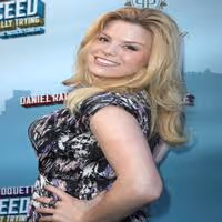 STAGE TUBE: Megan Hilty Talks SMASH, Her Broadway Roots, and More! Video