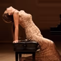 BWW Reviews: LOLA ASTANOVA Gives Stunning Tribute to Horowitz