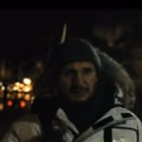 STAGE TUBE: First Look - Newly Released Trailer for Liam Neeson's THE GREY Video