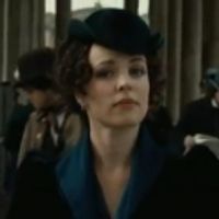 STAGE TUBE: First Look - Trailer for SHERLOCK HOLMES: GAME OF SHADOWS Video