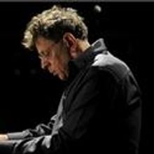 Philip Glass Celebrates 75th Birthday Season With Worldwide Performances