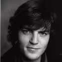 REASONS TO BE PRETTY Makes UK Premiere, Tom Burke, Sian Brooke Lead