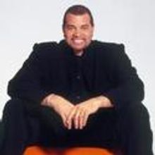 Sinbad Brings His Brand of Comedic Storytelling to The Orleans Showroom