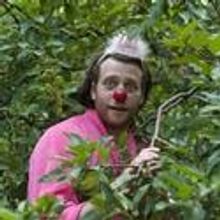 WALLED IN To Play at IRT Theater, Previews 10/21