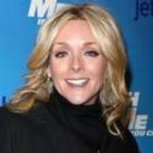 Jane Krakowski Makes Her Walt Disney Concert Hall Debut 10/23