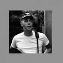 Iowa City Native Kelly Pardekooper to Perform at the Englert Theatre 11/26