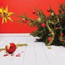 Northlight Theatre Presents SEASON'S GREETINGS 11/11-12/18