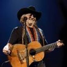 Willie Nelson Set For the Van Wezel 2/3/2012