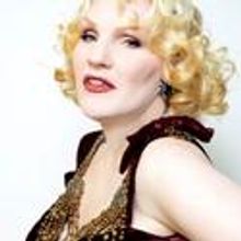 The RRazz Room Hosts A 'Season of Giving'