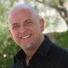 Comedy Hypnotist Don Barnhart Headlines NYE Marine Corps Fundraiser