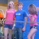 Photo Flash: CATCH ME IF YOU CAN Performs at JFK Airport!
