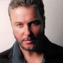 William Petersen Welcomes Twins to the Family