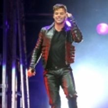 Photo Flash: EVITA-Bound Ricky Martin in Concert!