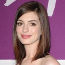 Anne Hathaway Still Set to Guest Star on GLEE?
