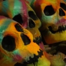 Photo Coverage: 'La Parka' se prepara para salir a escena