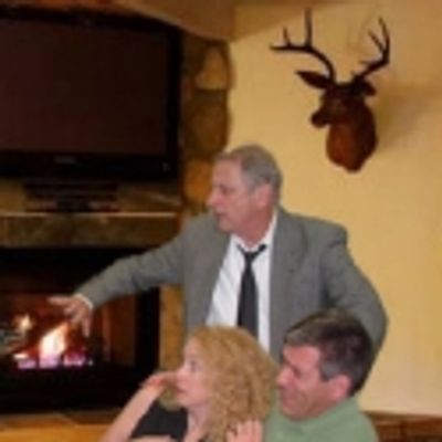 BWW Reviews: Township Theatre Group's CATCH ME IF YOU CAN Mystifies & Delights