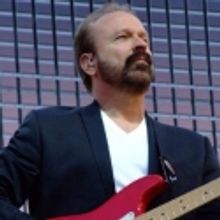 Daryl Stuermer Comes to bergenPAC, 3/31