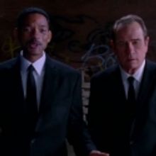 STAGE TUBE: First Look - MEN IN BLACK III Trailer