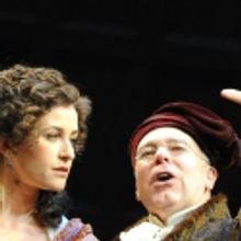 Photo Coverage: Sophie Thompson in SHE STOOPS TO CONQUER At National Theatre
