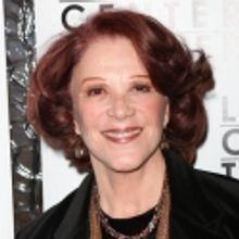 Cheyenne Jackson, Debra Messing & More Honor Linda Lavin at Vineyard Theatre, 3/12