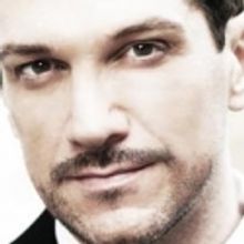 Broadway And Opera Superstar PAULO SZOT At The Colony Hotel Palm Beach - Tonight!